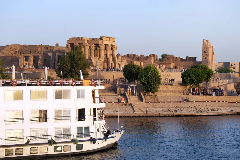 Crociera sul Nilo in Motonave o in Dahabeya Quale Scegliere ?