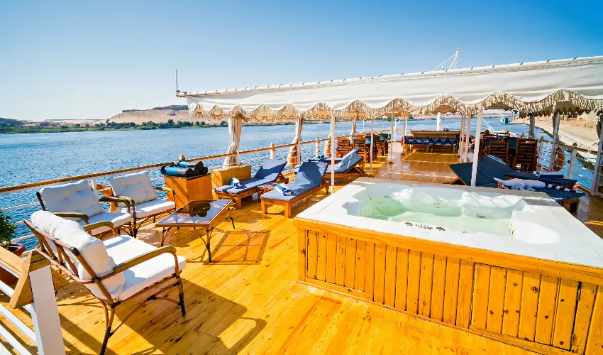 Quanto Costa una Crociera sul Nilo: Guida Completa ai Prezzi, Offerte e Consigli per Risparmiare