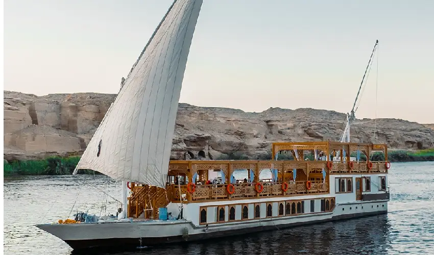 Nave Dahabeya El Hanem