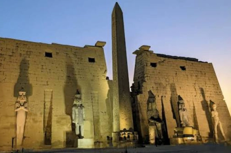 Tempio di Luxor: Tutto su Storia, Faraoni e Consigli per la Visita