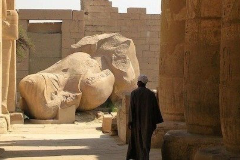 Tempio di Medinet Habu: guida completa al capolavoro di Ramses III a Luxor Tempio di Medinet Habu: guida completa al capolavoro di Ramses III a Luxor