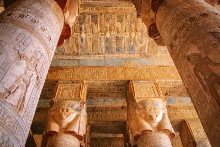 Tempio di Dendera: Alla Scoperta del Magnifico Tempio di Hathor in Egitto Tempio di Dendera: Alla Scoperta del Magnifico Tempio di Hathor in Egitto