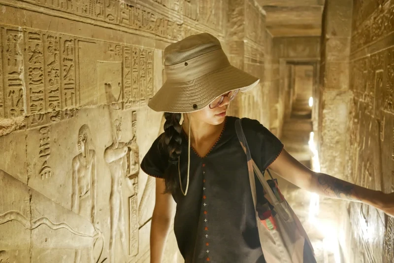 Tempio di Dendera: Alla Scoperta del Magnifico Tempio di Hathor in Egitto Tempio di Dendera: Alla Scoperta del Magnifico Tempio di Hathor in Egitto