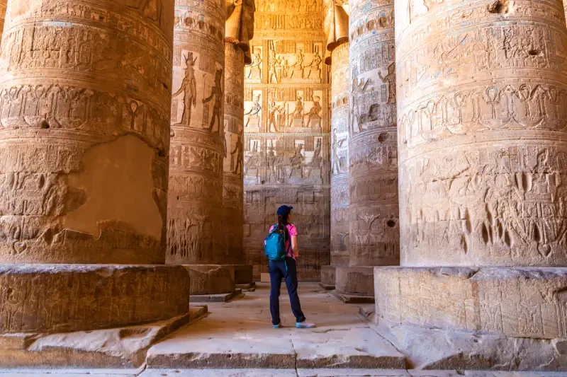 Tempio di Dendera: Alla Scoperta del Magnifico Tempio di Hathor in Egitto Tempio di Dendera: Alla Scoperta del Magnifico Tempio di Hathor in Egitto